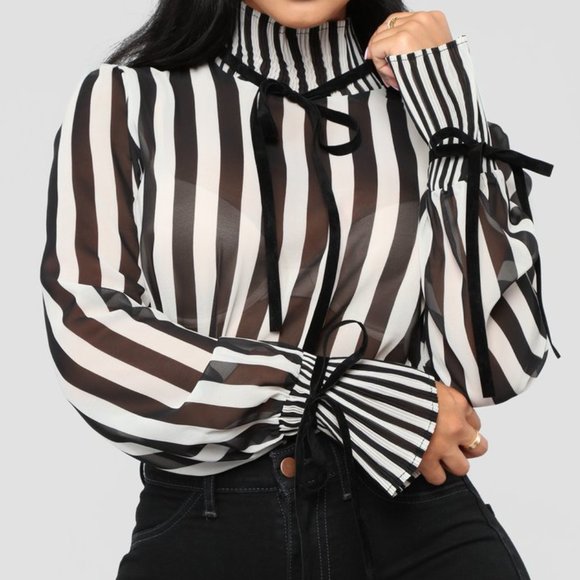 Fashion Nova Tops - Fashion Nova bodysuit